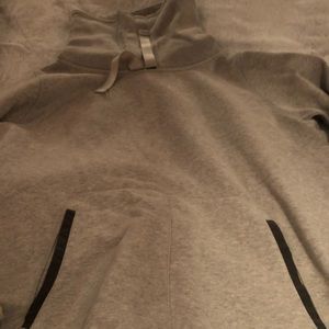 Gray turtleneck Lululemon sweatshirt medium